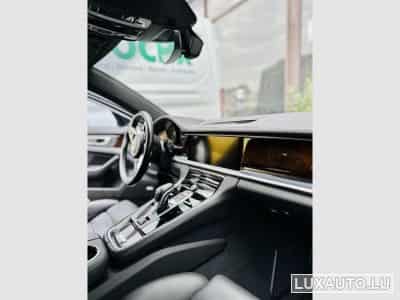 Porsche Panamera Panamera 4S (2016) - Photo 7