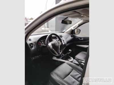 Nissan Navara (2018) - Photo 4