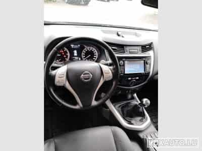Nissan Navara (2018) - Photo 5