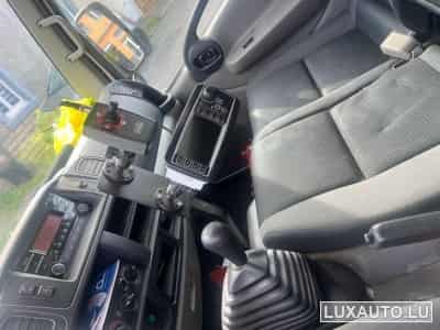 Nissan Cabstar camionette ISD5RT VERSION 6M1M2NXW  NT 400CABSTAR (2017) - Photo 3