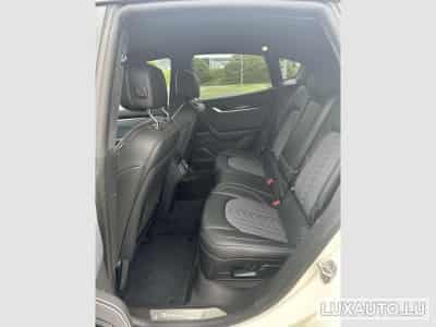 Maserati Levante (2021) - Photo 8