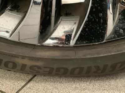 Toyota Mirai Executive (2022) - Photo 13