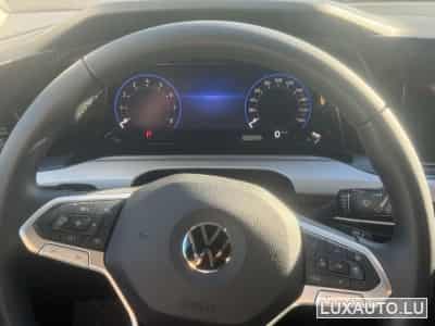 VW Golf 8 (2021) - Photo 12