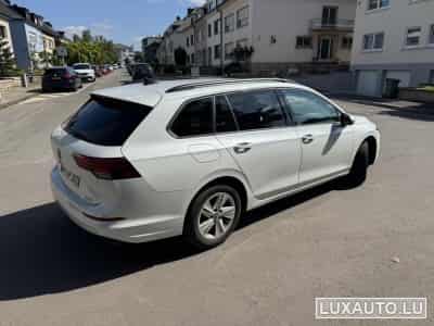 VW Golf 8 (2021) - Photo 4