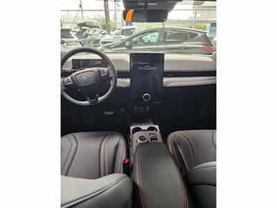 Ford Mustang Mach-E Premium AWD 99kWh Extended Range 351CV/258kW - A1 (2023) - Foto 5