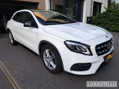 Mercedes GLA 180 AMG Line / night edition (2018) - Foto 1