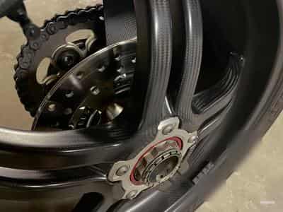 Ducati Streetfighter SP (2023) - Foto 2