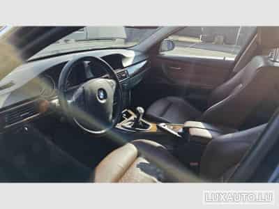 BMW 325 (2006) - Photo 6