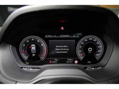 Audi Q2 35 TFSI S Tronic (2024) - Photo 4