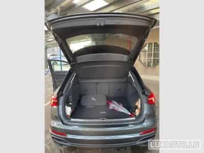 Audi Q3 S-line (2022) - Photo 10