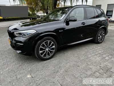BMW X5 xDrive45e avec M Paket (2022) - Photo 4