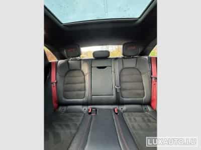 Porsche Macan GTS (2021) - Photo 9