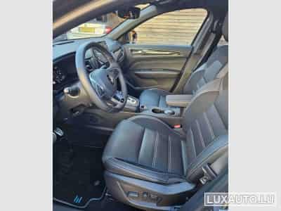 Renault Arkana Renault Arkana E-Tech Engineered Hybrid 145 ( 10/2023 ) (2023) - Photo 9