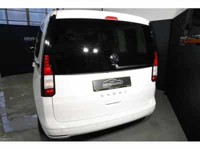 VW Caddy Life (2024) - Photo 8