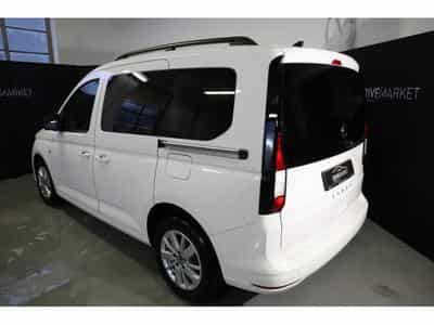 VW Caddy Life (2024) - Photo 9