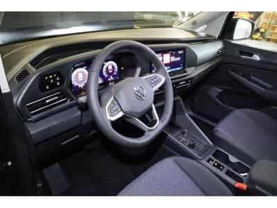 VW Caddy V Life (2024) - Photo 11