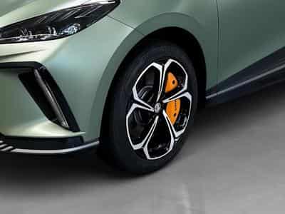 MG MG4 LUXURY X POWER (2024) - Photo 7