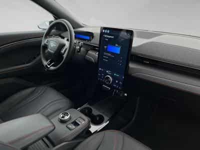 Ford Mustang Mach-E Premium (2023) - Photo 14