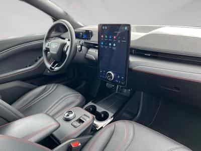 Ford Mustang Mach-E Premium (2021) - Photo 13