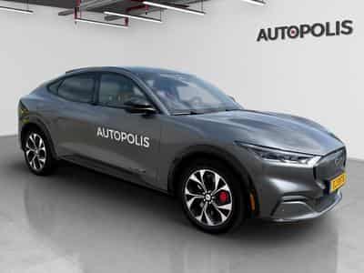 Ford Mustang Mach-E Premium (2021) - Photo 14