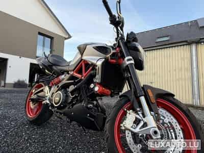 Aprilia Shiver 900 (2019) - Foto 1