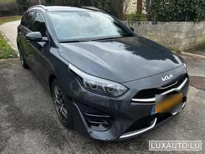 Kia Ceed Sw GT Line 1.5T 160 DCT (2023) - Photo 15