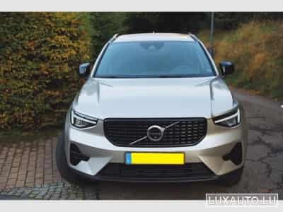 Volvo XC40 T2 Plus Dark (2023) - Photo 12