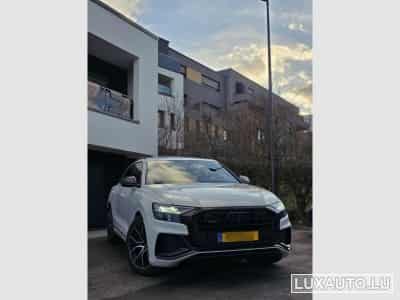 Audi Q8 S-line (2020) - Photo 1
