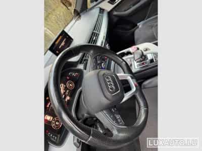 Audi Q7 S line (2016) - Photo 6