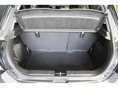 Suzuki Swift GL+ (2024) - Photo 6