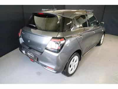 Suzuki Swift GL+ (2024) - Photo 9