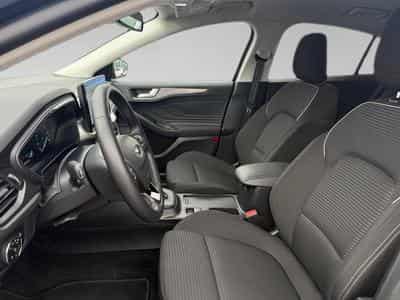 Ford Focus Titanium (2023) - Photo 11