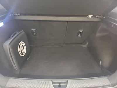 MG MG4 STANDARD (2023) - Photo 12