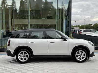 MINI Countryman COUNTRYMAN CLASSIC (2024) - Photo 3