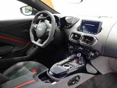 Aston-Martin V8 Vantage F1 Edition (2023) - Photo 13