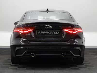 Jaguar XE R-Dynamic SE P250 (2023) - Photo 5