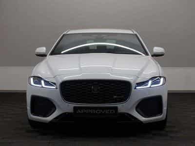 Jaguar XF Sportbrake D200 R-Dynamic S Auto RWD (2023) - Photo 2
