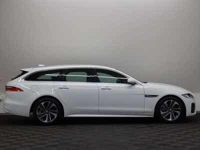 Jaguar XF Sportbrake D200 R-Dynamic S Auto RWD (2023) - Photo 3