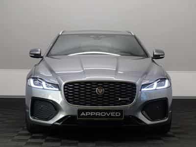 Jaguar XF D200 R-DYNAMIC SE AWD AUTO (2023) - Photo 2