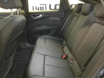 Audi Q4 e-tron Sportback 40 e-tron (2025) - Photo 13