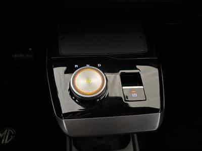 MG MG4 Standard (2023) - Photo 10