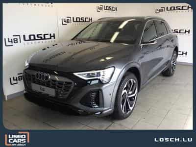 Audi Q8 S line (2025) - Photo 1