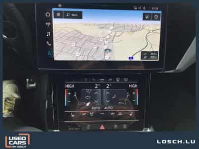 Audi Q8 S line (2025) - Photo 11