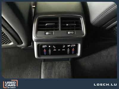 Audi Q8 S line (2025) - Photo 15