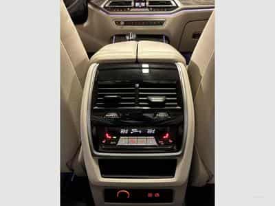 BMW X7 Garantie BMW 02/2028 (2019) - Photo 8