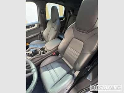 Porsche Cayenne Coupe FACELIFT E-Hybrid / PANO / Bose / Écran Passager (2024) - Foto 6