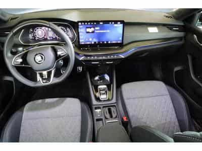 Skoda Octavia Sportline (2024) - Photo 2