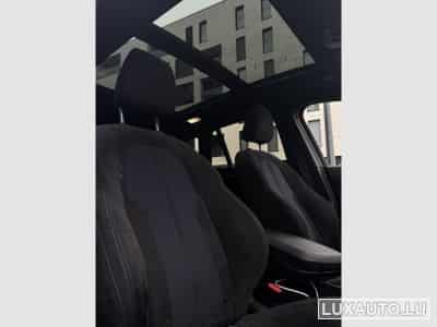 BMW X1 sDrive20i M Sport (2018) - Photo 8