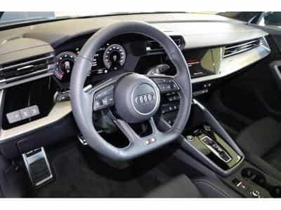 Audi A3 Sportback S Line (2024) - Photo 2