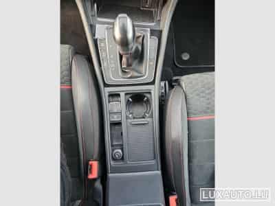 VW Golf GTI Performance (2018) - Foto 3